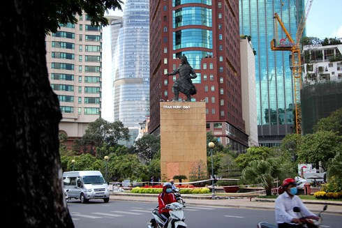 Khu vực tượng đài Trần Hưng Đạo sáng ngày 18/2.