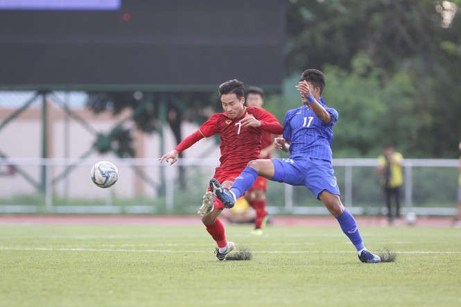 Hòa Thái Lan, U22 Việt Nam gặp Campuchia ở bán kết - ảnh 10