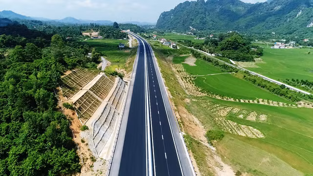 Thông xe kỹ thuật cao tốc 12.000 tỷ đồng, từ Hà Nội đi Lạng Sơn chỉ còn 2 tiếng - 4