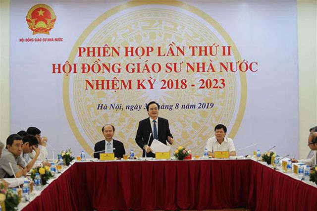 Sẽ rà soát kỹ hồ sơ của 556 ứng viên xét Giáo sư, Phó Giáo sư năm 2019 - 1