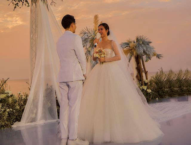 Ông Cao Thắng khóc cảm ơn Đông Nhi trong đám cưới đẹp như mơ - 4