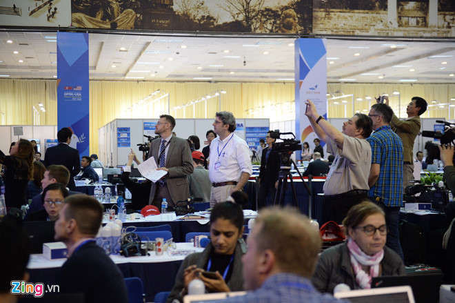 Tong thong Trump hop bao sau cuoc hop voi Chu tich Kim hinh anh 3