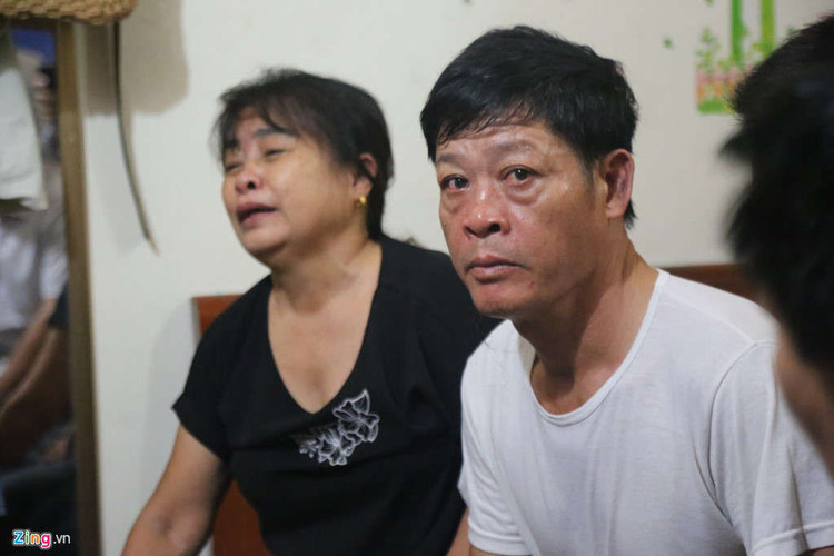 Loi ke cua bo me co con mat lien lac tren duong sang Anh hinh anh 4 