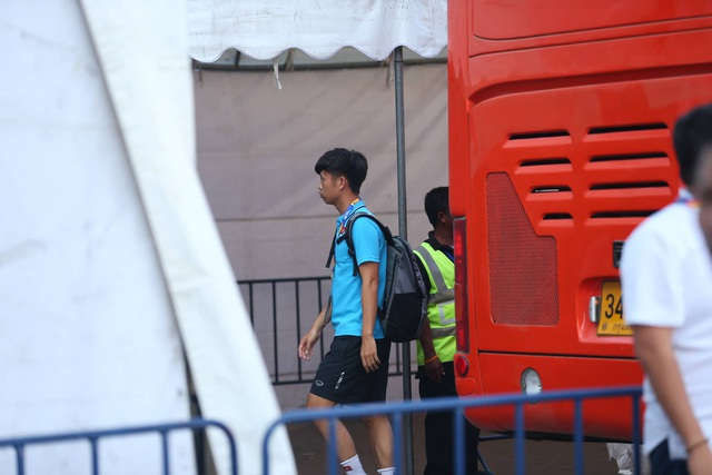 U23 Việt Nam 0-0 U23 UAE (Hết hiệp 1): Thế trận căng thẳng - 33