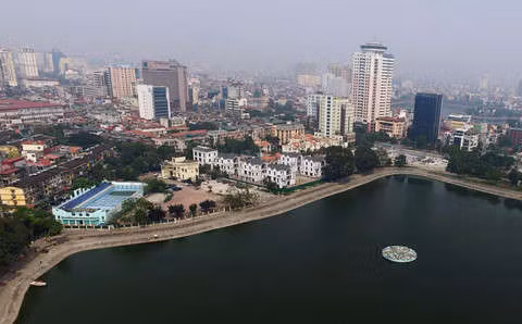 Nhung cong vien o Ha Noi bi 'xen dat' lam nha hang, quan ca phe hinh anh 11 