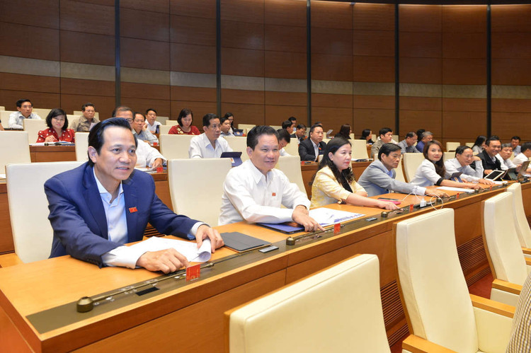 Tăng lương cơ sở lên 1,6 triệu đồng từ ngày 1/7/2020