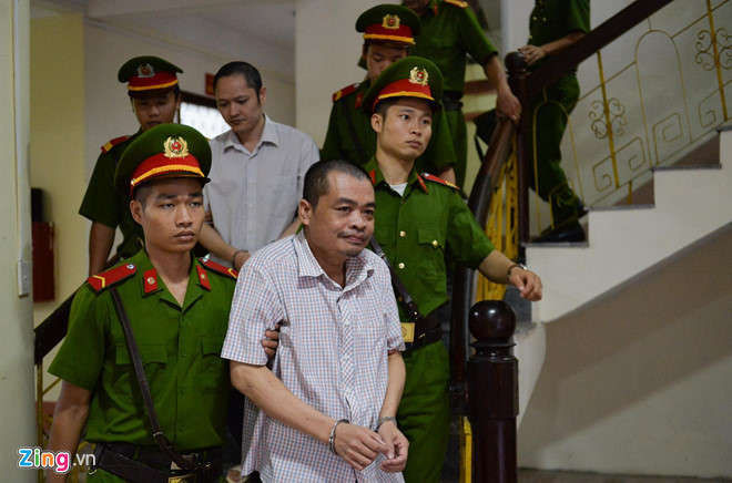 Pho chu tich Ha Giang Tran Duc Quy khai gi o vu gian lan thi cu? hinh anh 1 