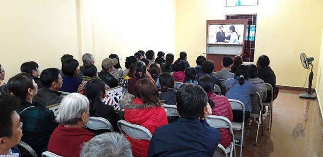 Goi vong o chua Ba Vang: Nhung cuoc nga gia trong 'can phong cuoi' hinh anh 1 