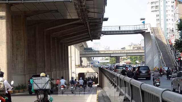 Cận cảnh đường sắt xây dựng hơn một thập kỷ, đội vốn hơn 18 nghìn tỷ - Ảnh 16.