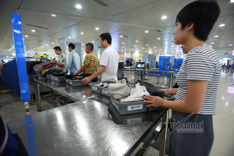 An ninh sân bay Nội Bài thắt chặt thế nào trước thượng đỉnh Mỹ-Triều?