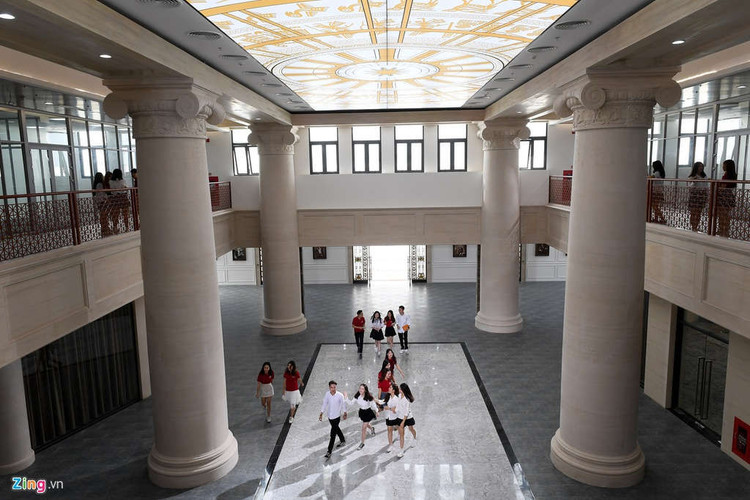 Can canh VinUni, ngoi truong co hoc phi 800 trieu/nam-hinh-anh-12-12_VinUi_zing3.jpg