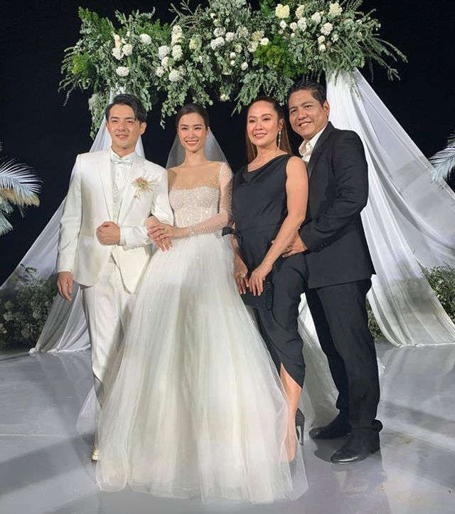 Ông Cao Thắng khóc cảm ơn Đông Nhi trong đám cưới đẹp như mơ - 16