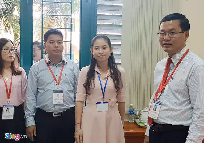 De thi Ngu van hoi ve 'Ai da dat ten cho dong song?' hinh anh 20 