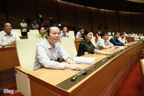 Quoc hoi se bieu quyet thong qua Luat Phong, chong tac hai ruou, bia hinh anh 1 