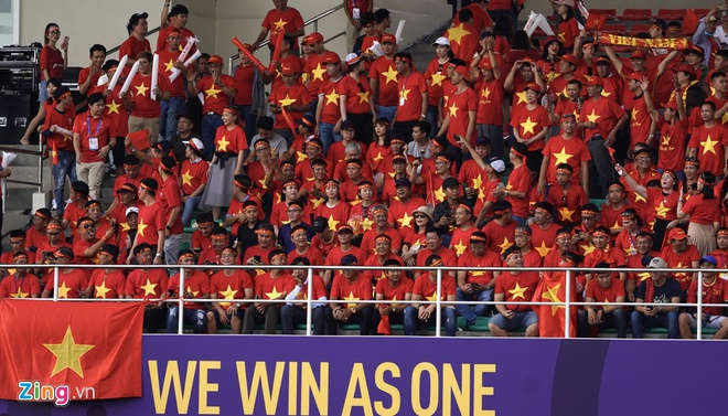 U22 Viet Nam 0-0 Thai Lan: Tien Linh tro lai linh xuong hang cong hinh anh 10 