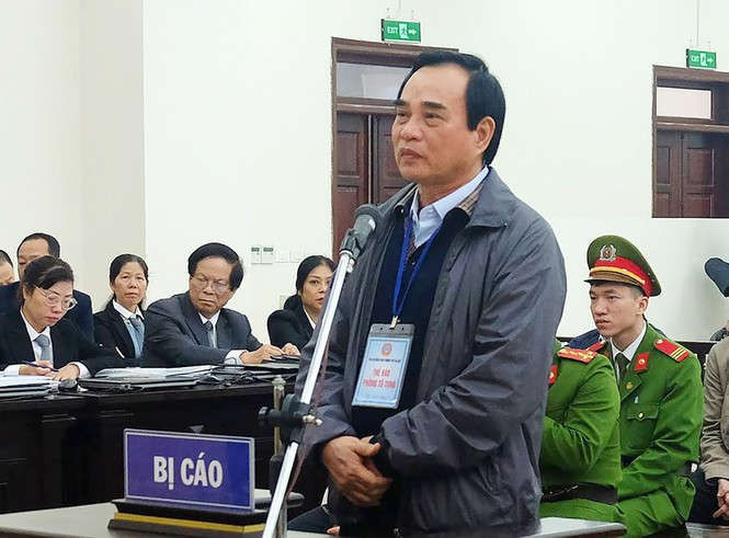 Xét xử 2 cựu Chủ tịch TP Đà Nẵng: Có lỗ hổng lớn trong giám sát quyền lực - ảnh 1