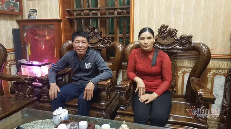 Đoàn Văn Hậu: Từ cậu bé chăn bò thành người hùng sân cỏ