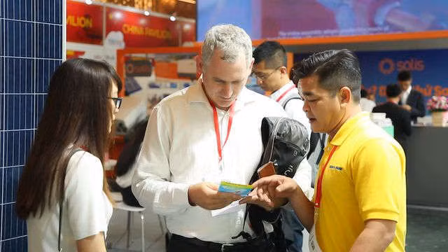 Lùm xùm khởi tố, ông Nguyễn Quốc Toàn sẽ từ nhiệm Chủ tịch Nam A Bank - 1