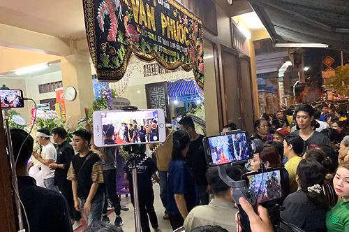 Người làm nội dung YouTube đang 'câu view' bất chấp - ảnh 2