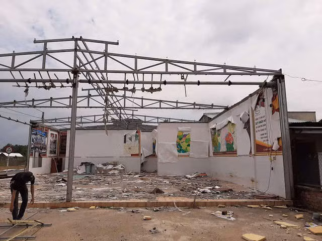  Cận cảnh hoang tàn ở các văn phòng, dự án khi ông chủ Alibaba xộ khám - Ảnh 3.