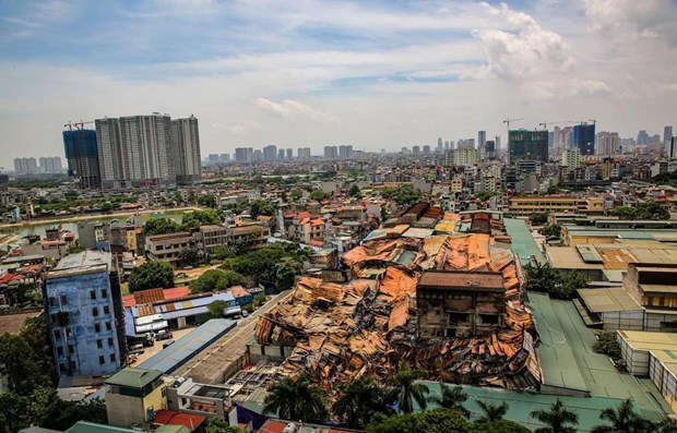 Vu Rang Dong: Da thu gom gan 1.100 tan vat lieu sau chay hinh anh 1