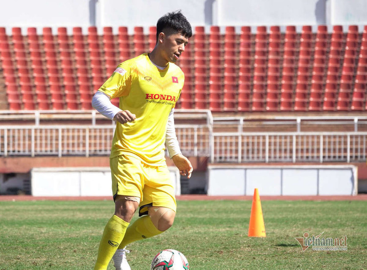 Sao U23 Việt Nam đáp cực gắt 'Messi Thái' sau lời khiêu chiến
