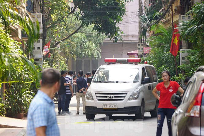 Lời kể của 3 nữ sinh thoát cuộc truy sát của kẻ cuồng ghen tại Hà Nội - ảnh 1