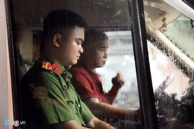 Ba Nguyen Bich Quy va tai xe Doan Quy Phien co phai dong pham? hinh anh 2 