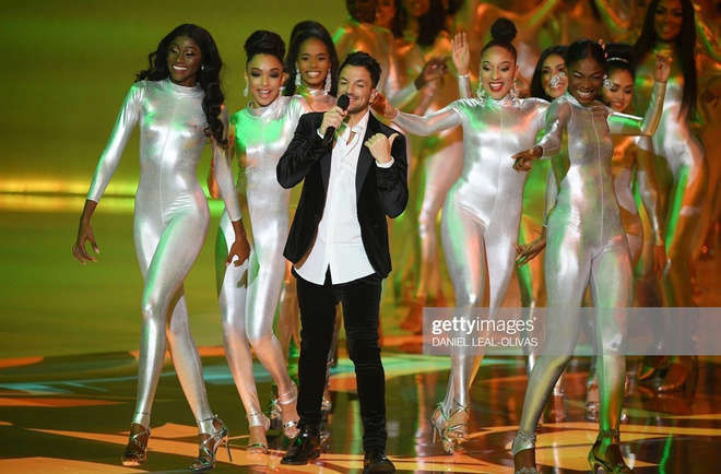 Jamaica dang quang Hoa hau The gioi, Luong Thuy Linh dung o top 12 hinh anh 13 gettyimages-1188672126-2048x2048.jpg