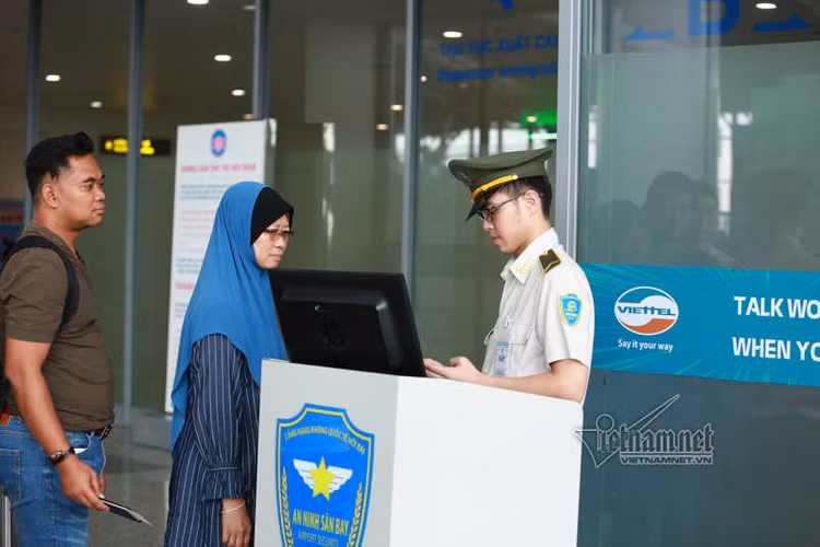 An ninh sân bay Nội Bài thắt chặt thế nào trước thượng đỉnh Mỹ-Triều?