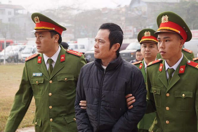 Cận cảnh 9 bị cáo vụ án hiếp dâm tập thể, sát hại man nữ sinh Điện - ảnh 6