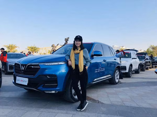 300 VinFaster chinh phục cao nguyên đá Đồng Văn