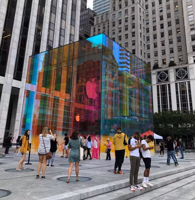 Apple Store vo tran vi nhieu nguoi Viet mua den 6 chiec iPhone 11 hinh anh 25 