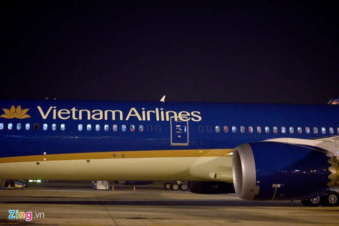 May bay dua nha vo dich SEA Games ha canh xuong Noi Bai hinh anh 9 