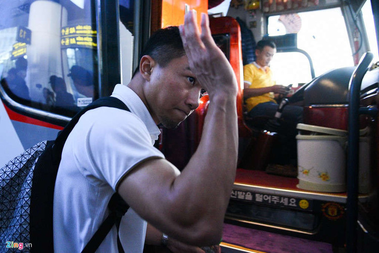 Thai Lan den Noi Bai, san sang cho tran gap tuyen Viet Nam hinh anh 5 