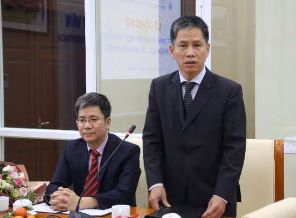 Ông Dương Hồng Sơn phát biểu nhận nhiệm vụ