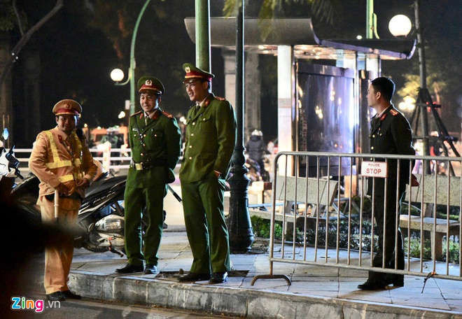 May bay dua nha vo dich SEA Games ha canh xuong Noi Bai hinh anh 23 