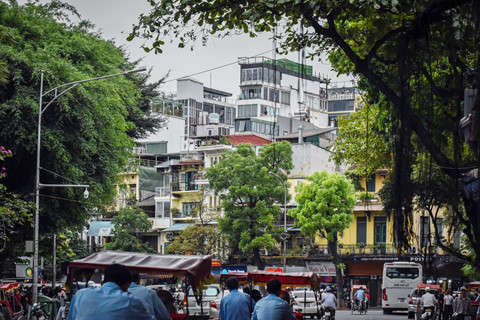 Diem mat nhung tuyen pho Ha Noi co gia dat ngang New York, Paris hinh anh 2 