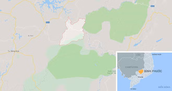 Chong san phu bi tai xe duoi khoi xe ke luc chau be chao doi ben duong hinh anh 3 