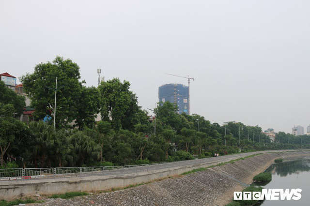 Ảnh: Đường Láng thay đổi bất ngờ, dân Thủ đô cứ ngỡ đang lạc vào đường phố Singapore - Ảnh 15.