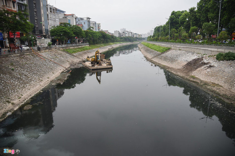 Song To Lich lai den kit sau it ngay nuoc doi mau la lam hinh anh 1 
