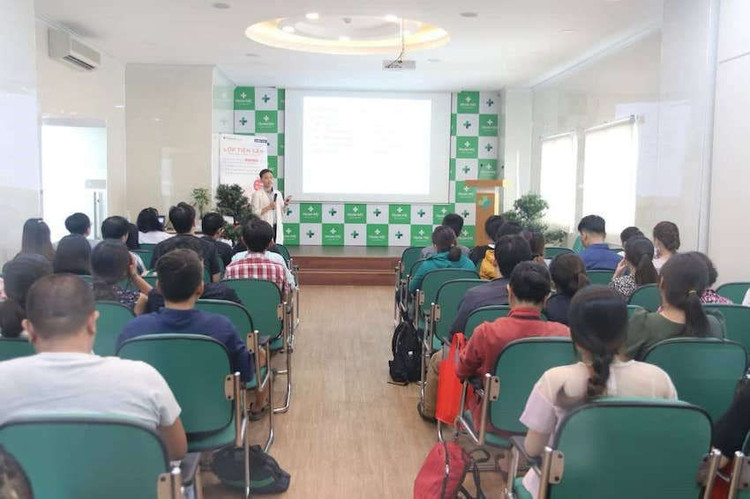 Lớp học tiền sản ở Bệnh viện Hoàn Mỹ Sài Gòn.