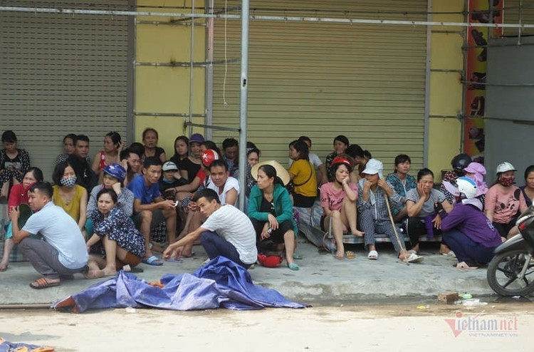 Chợ Thanh Hóa cháy thành tro, tiểu thương lao đao hết kế sinh nhai
