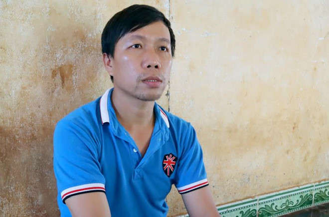 Chong san phu bi tai xe duoi khoi xe ke luc chau be chao doi ben duong hinh anh 2 