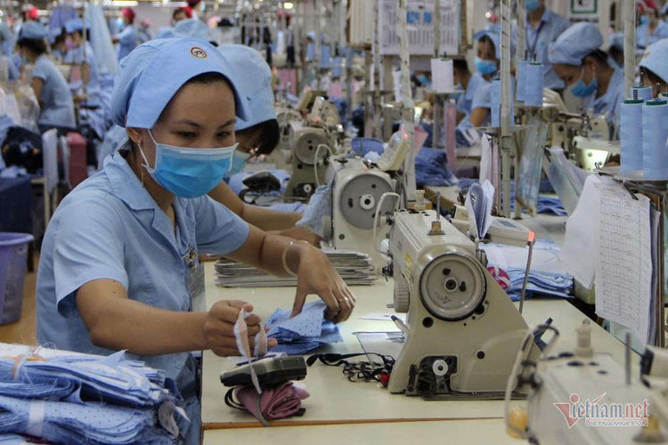 Thích giảm giờ làm, nhưng thu nhập thấp làm sao đủ sống