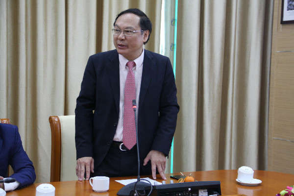 Thứ trưởng Bộ Tài nguyên và Môi trường Lê Công Thành phát biểu tại buổi lễ