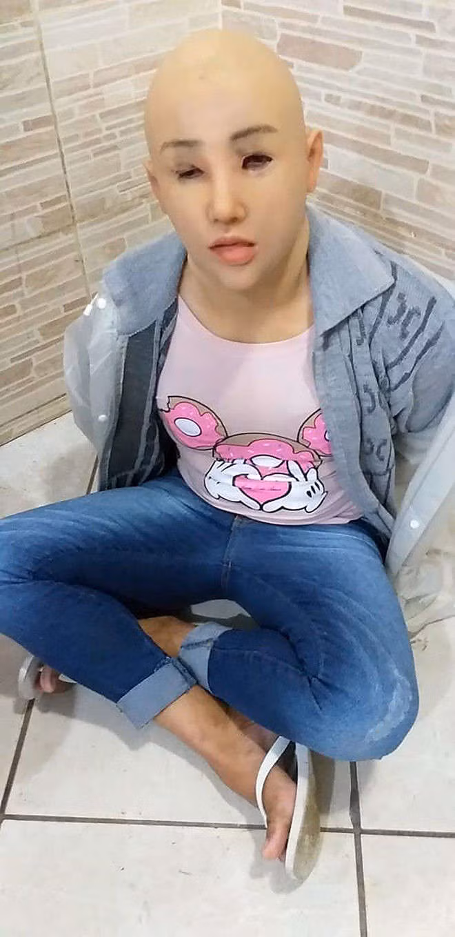 Ong trum Brazil dong gia 'con gai tuoi teen' toi tham de vuot nguc hinh anh 2 