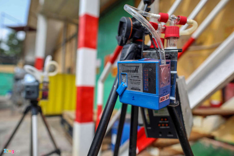 Canh quan doi tay doc hien truong vu chay Rang Dong hinh anh 10 