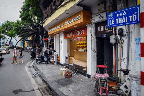 Diem mat nhung tuyen pho Ha Noi co gia dat ngang New York, Paris hinh anh 4 