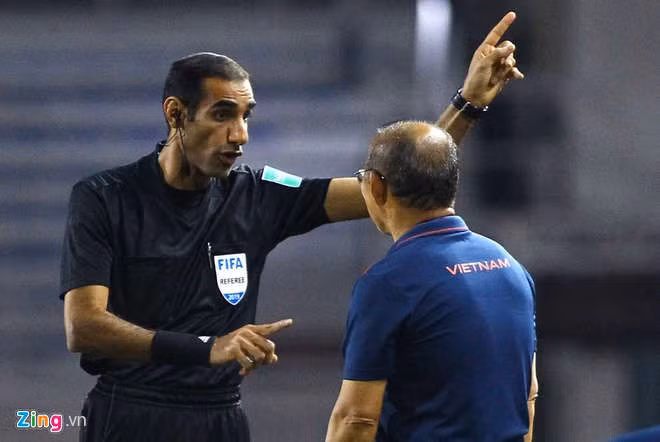 Ha Campuchia 4-0, U22 Viet Nam vao chung ket SEA Games hinh anh 23 